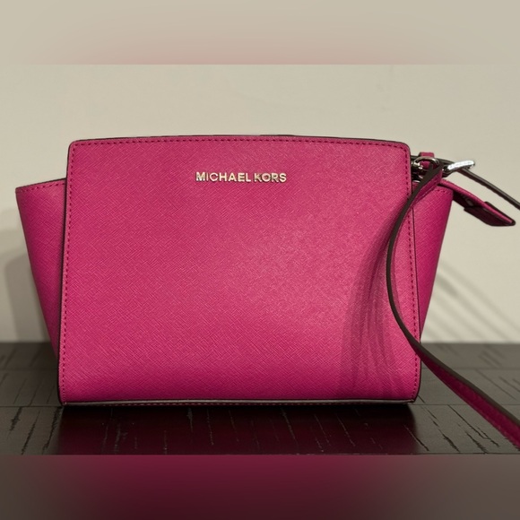 MICHAEL KORS Selma Medium Saffiano Leather Crossbody, Color: Pink Fuschia - Picture 2 of 10